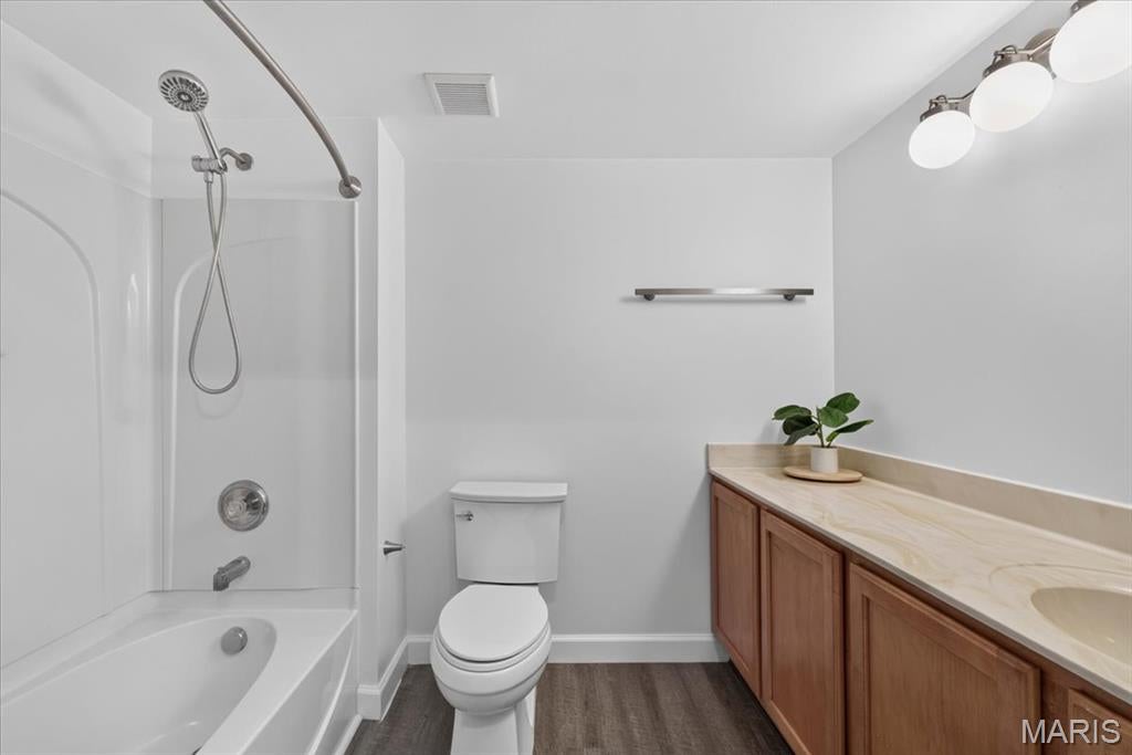Arbor Creek Condo Seven - Residential