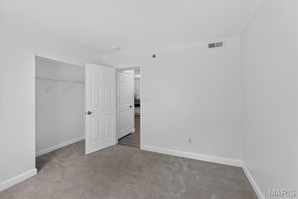 Arbor Creek Condo Seven - Residential