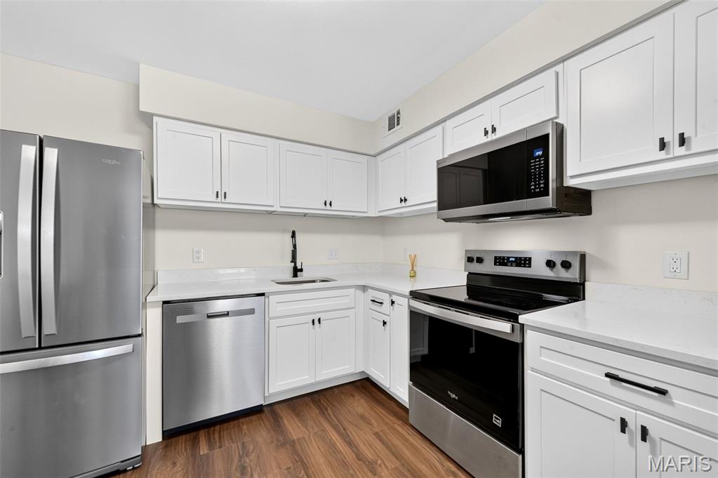 Creve Coeur Crossing Condo - Residential