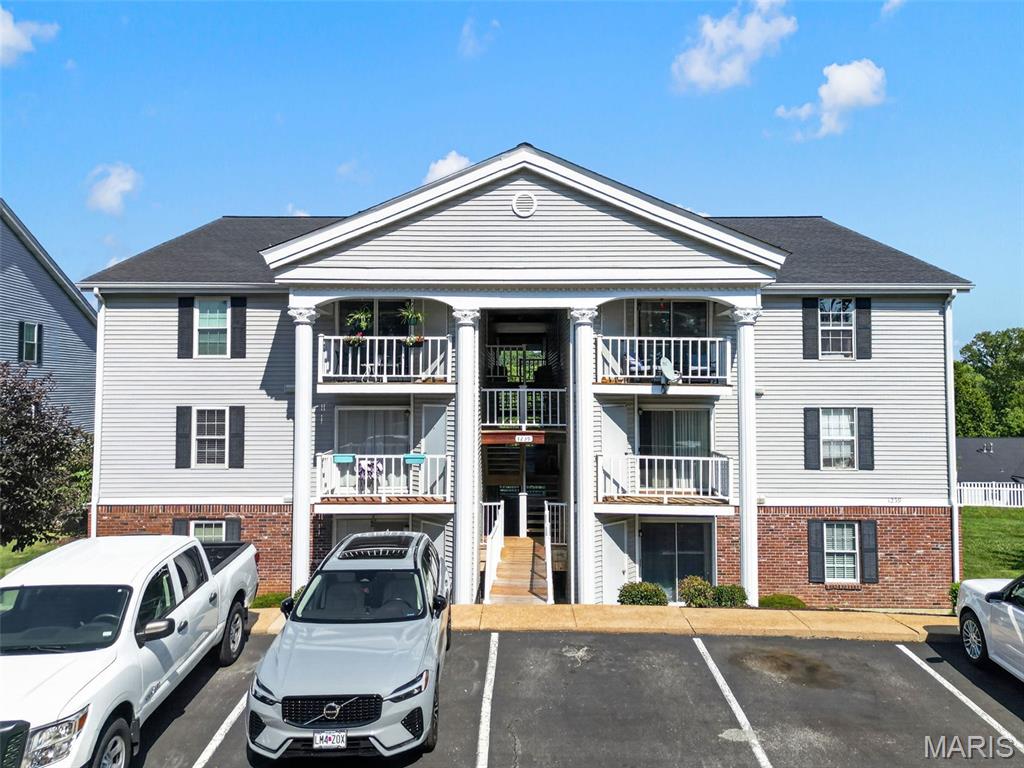 Creve Coeur Crossing Condo - Residential