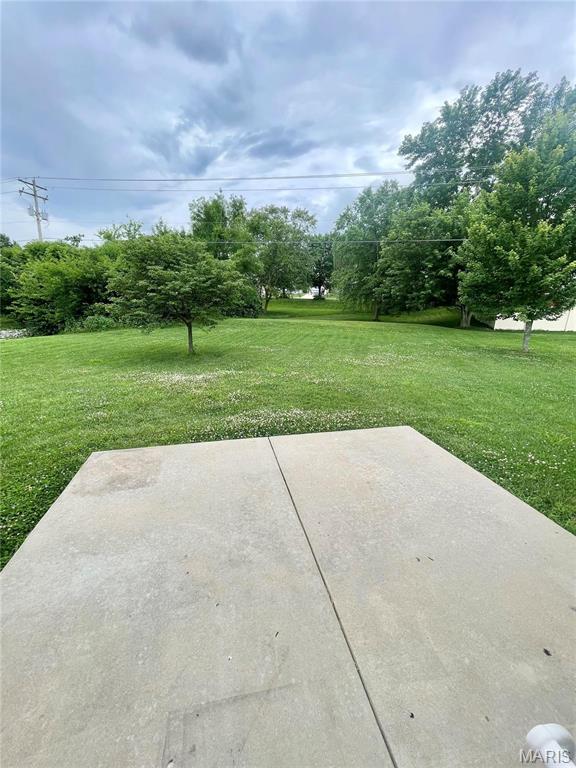 GREYSTONE ESTATES - Residential Lease