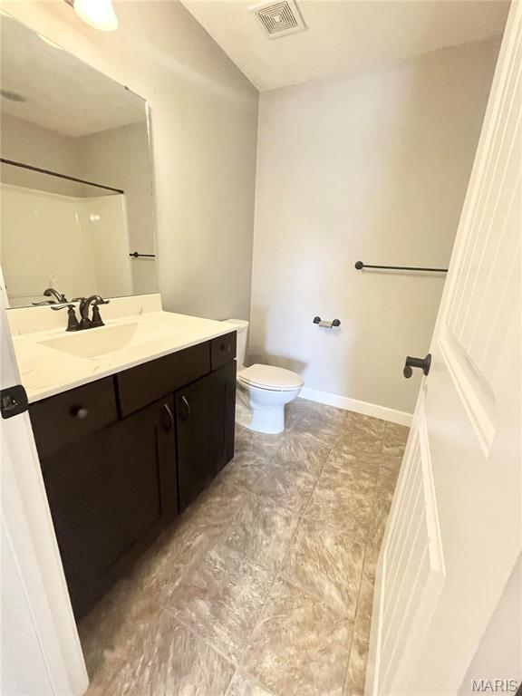 GREYSTONE ESTATES - Residential Lease