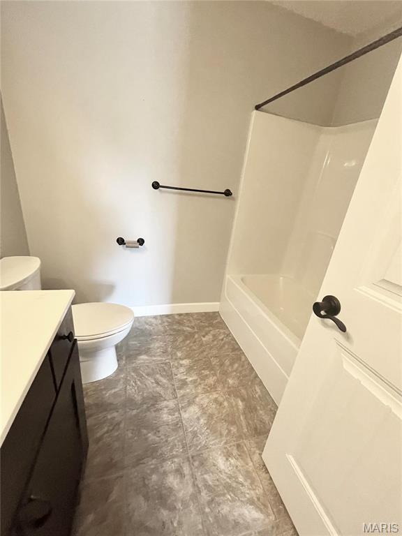 GREYSTONE ESTATES - Residential Lease