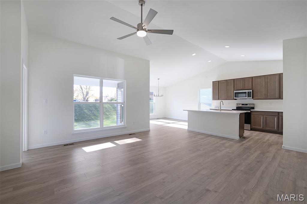 Bear Ridge Manors 163 - Residential