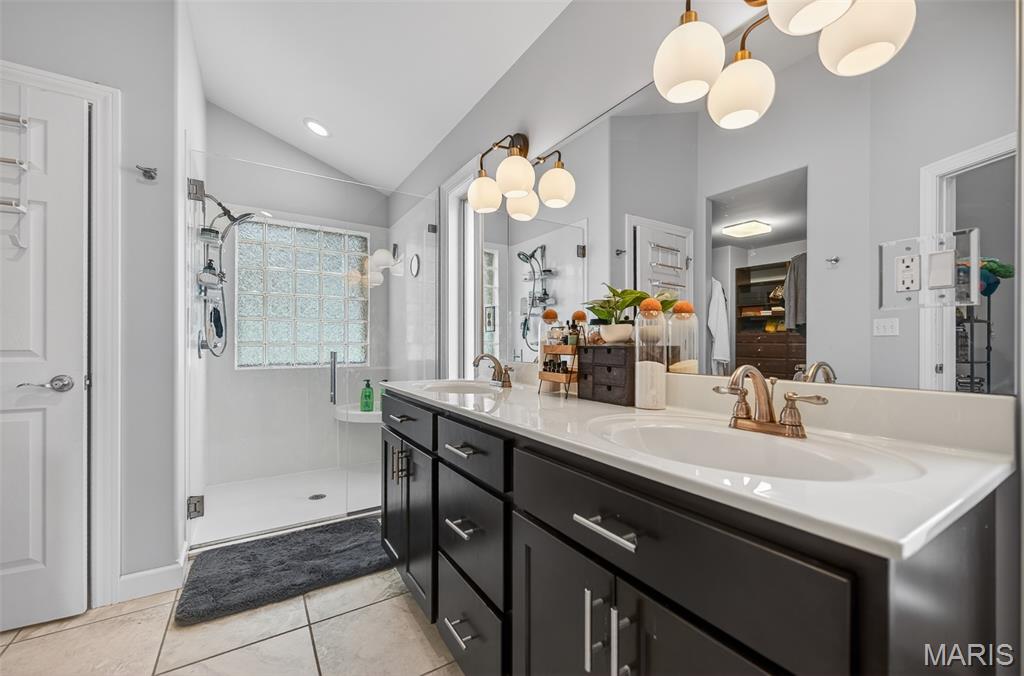 BRIAR POINTE - Residential