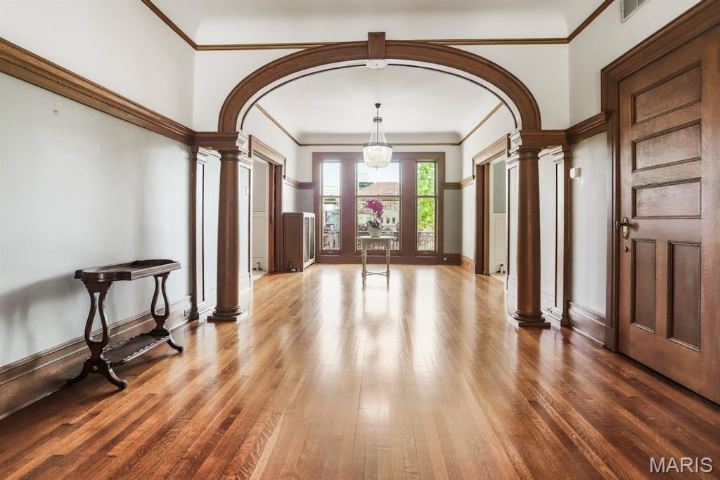 DeBaliviere Place - Residential