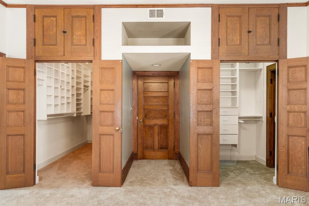 DeBaliviere Place - Residential