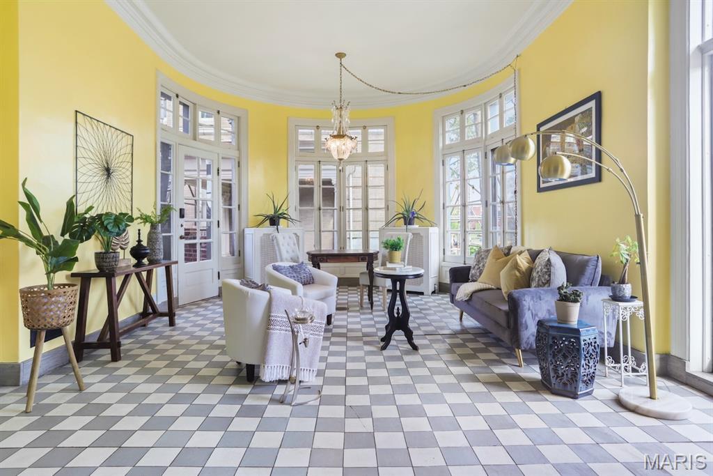 DeBaliviere Place - Residential