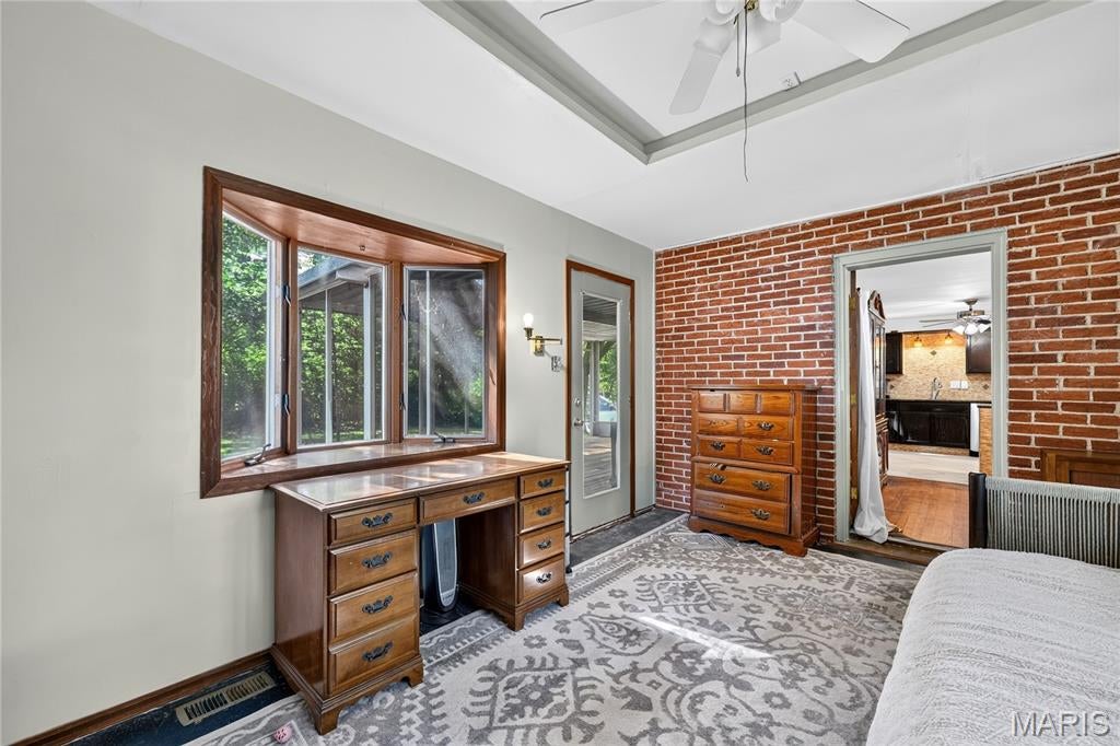 City/St Charles - Residential