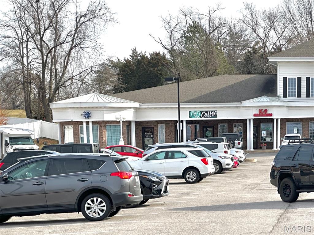 Tori Pines - Commercial Lease