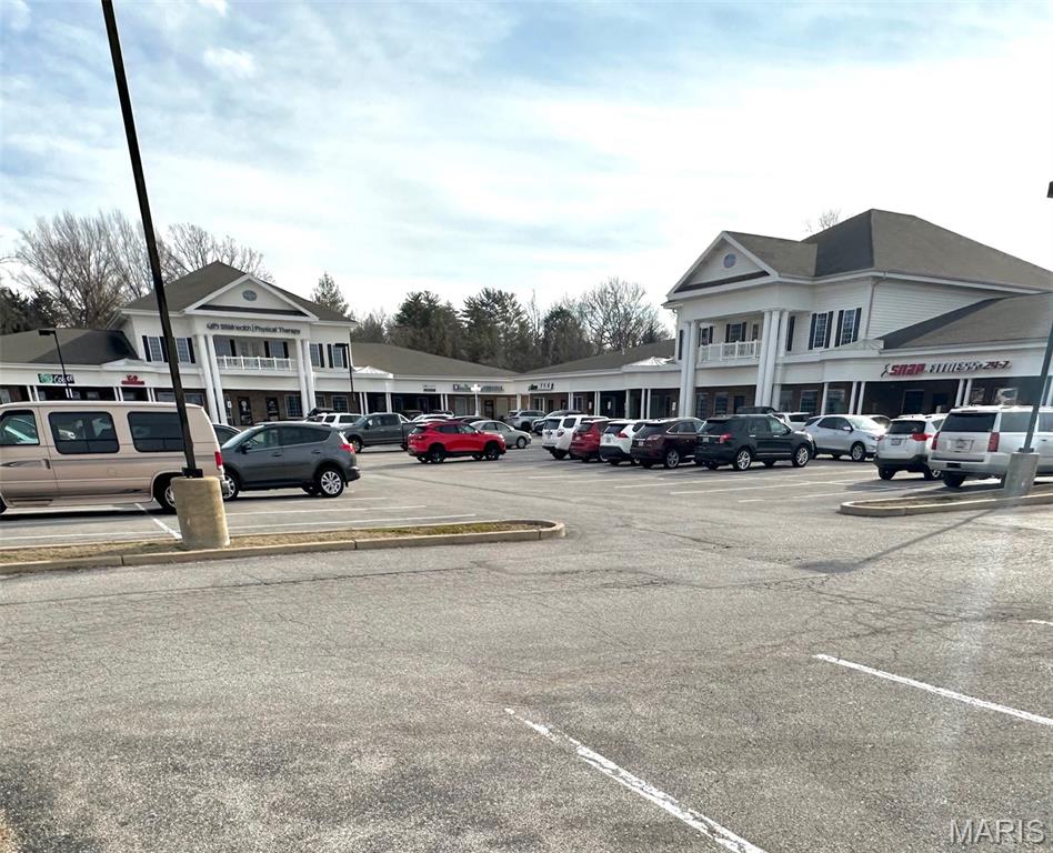 Tori Pines - Commercial Lease