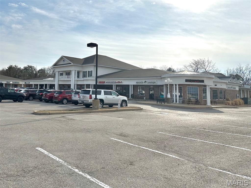 Tori Pines - Commercial Lease