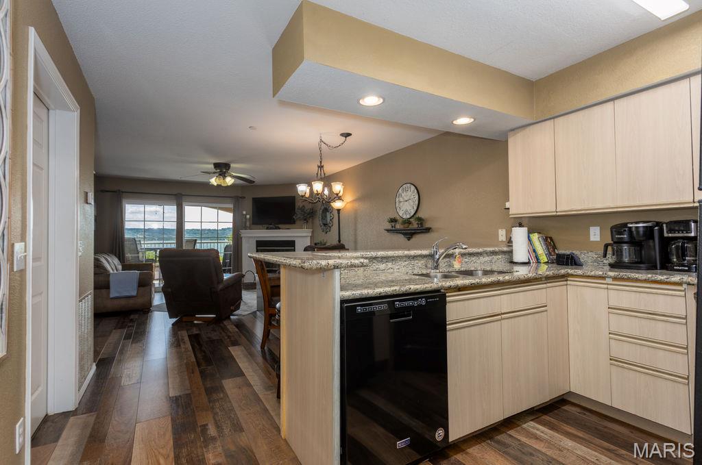 Lake Harbor - Residential