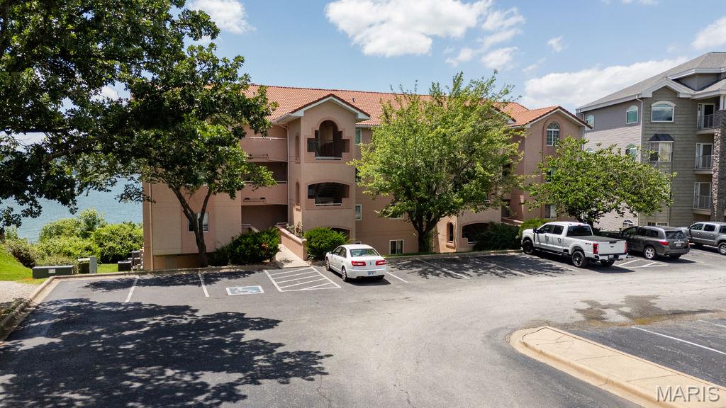 Lake Harbor - Residential