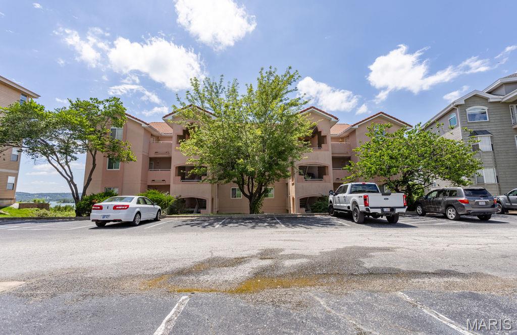 Lake Harbor - Residential