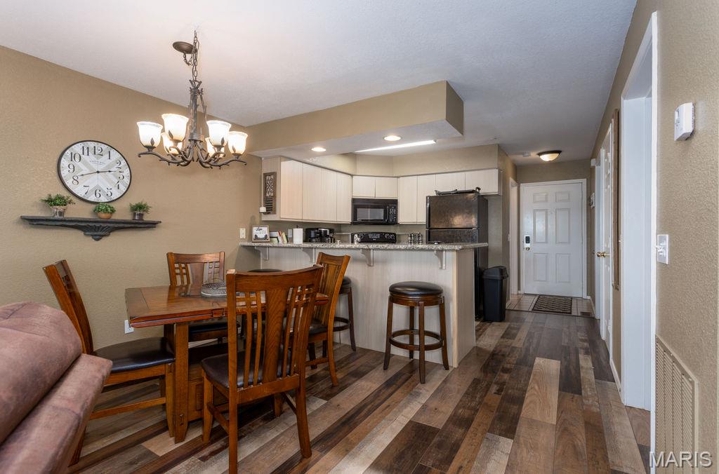 Lake Harbor - Residential