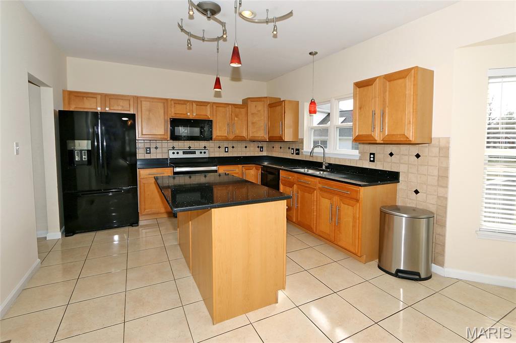 Courts II - Residential Lease