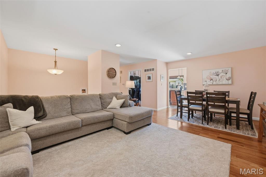 Westglen Village 4 - Residential