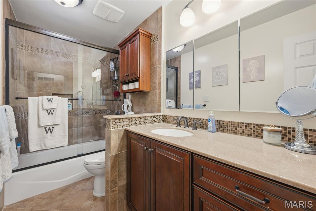 Westglen Village 4 - Residential