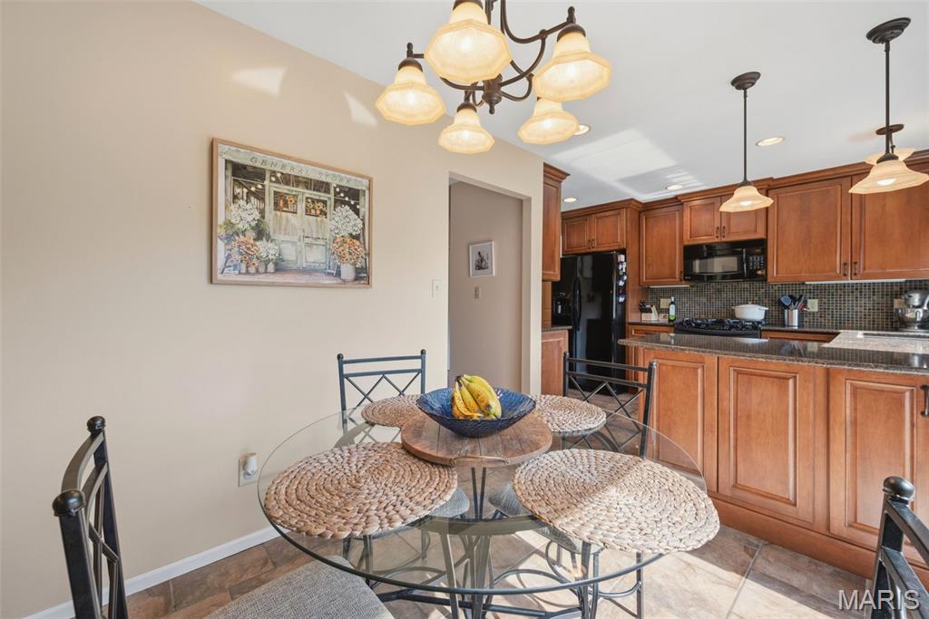 Westglen Village 4 - Residential