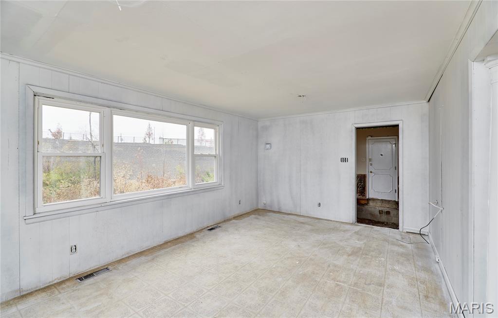 Mc Knight Downs - Residential