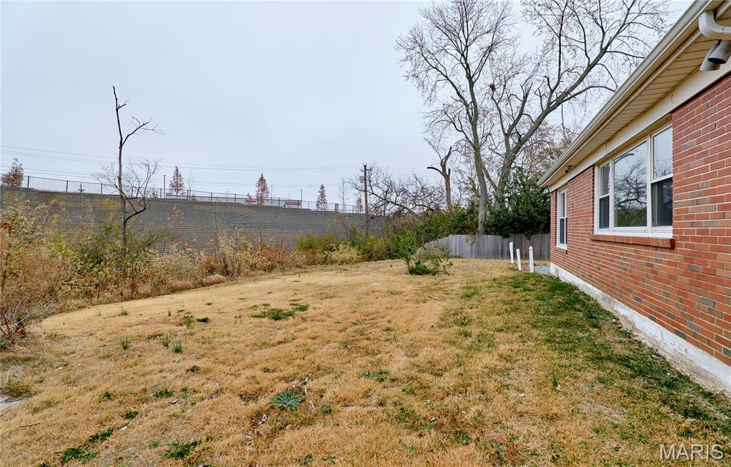 Mc Knight Downs - Residential