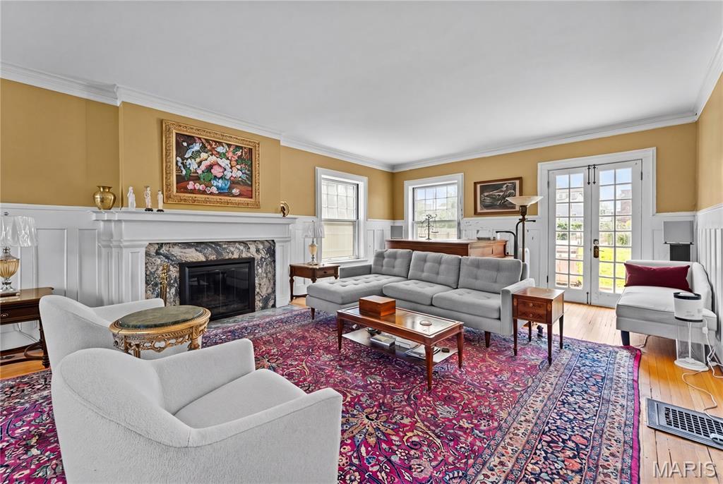 Kingsbury Terrace Add - Residential