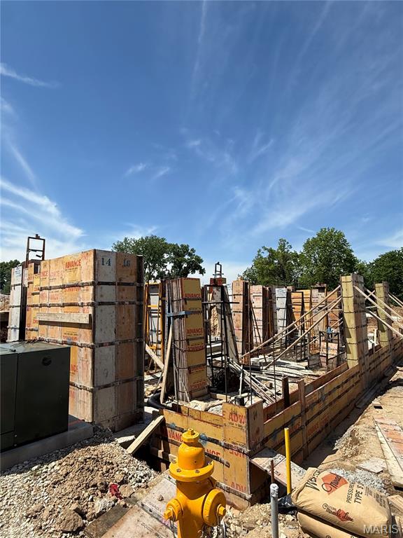 The Bluffs at Bassora Place - Residential