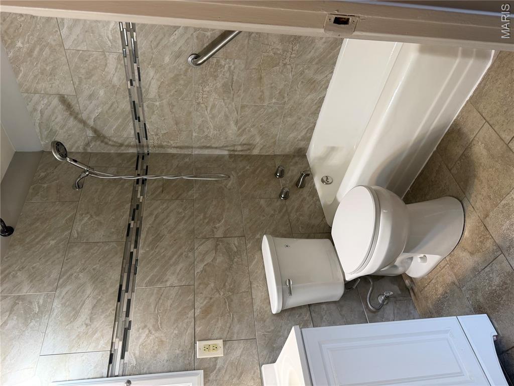 Robinwood 11 - Residential