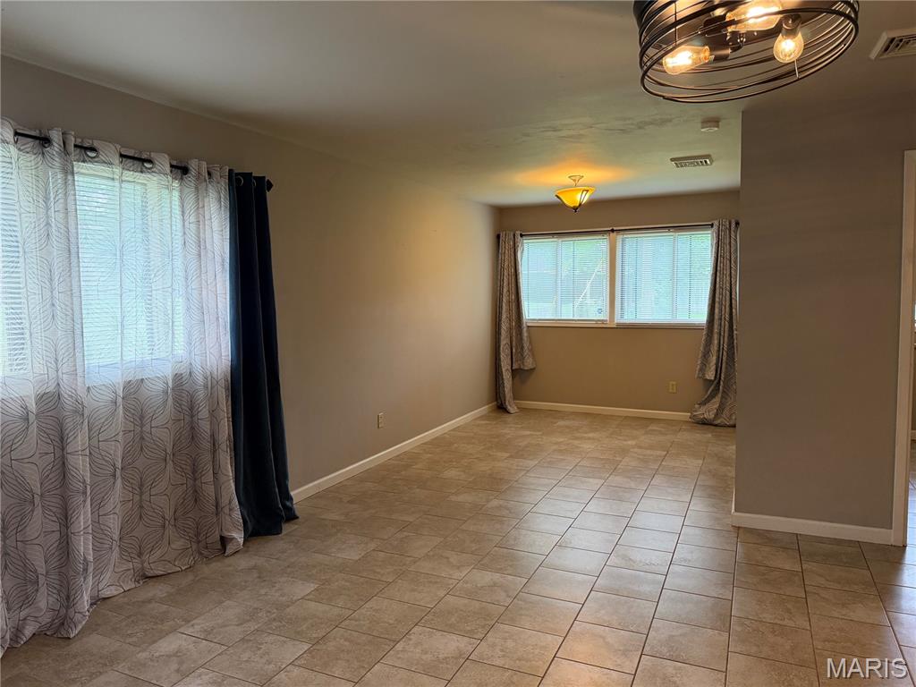 Robinwood 11 - Residential