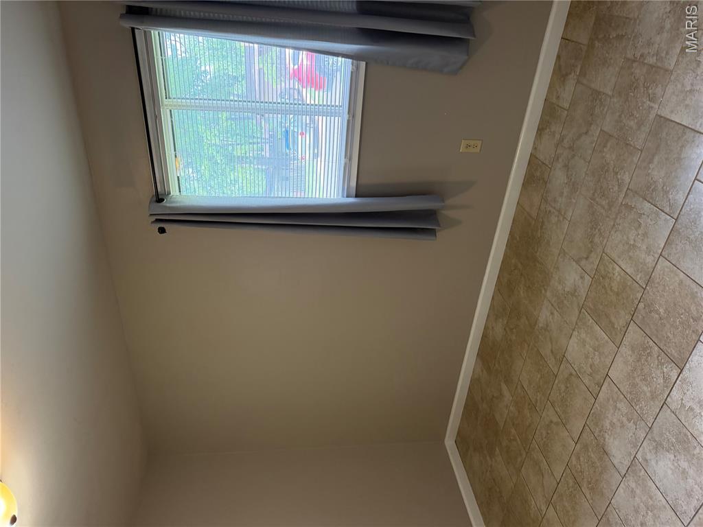 Robinwood 11 - Residential