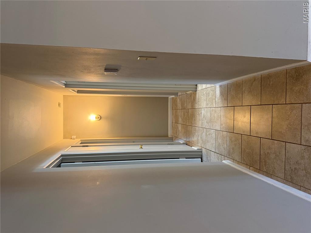 Robinwood 11 - Residential