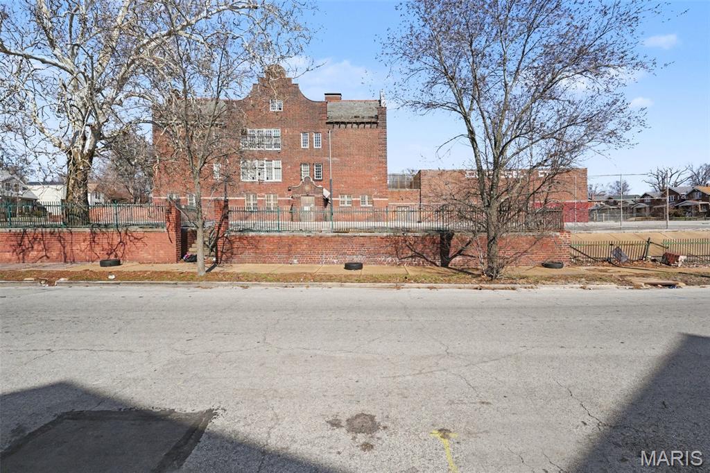 St Louis Heights Add - Commercial Sale