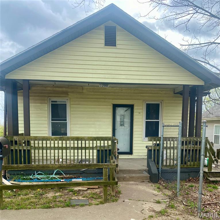 Perfect Investment Opportunity!! With brand new floors throughout, and most of the remodeling has been started, if not completed! Want a property that you can live in while putting your own finishing touches on it? Well, this is the property for you! Don't miss out on a rare opportunity in Southside Cape Girardeau! Thus property could be ready to live in and/or rented in no time!