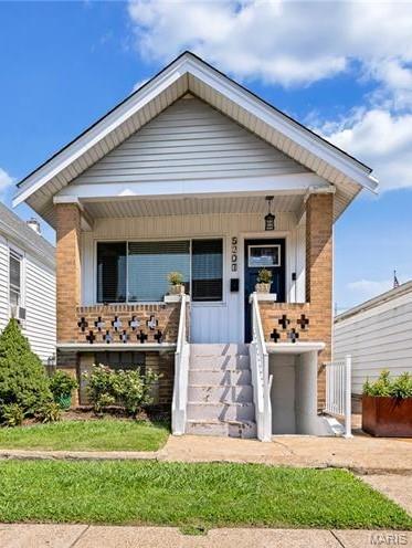 ~*~ Location, Location, Location...doesn't get any better than 5207 Wilson on The Hill... just steps from restaurants, bars, & shopping.  This newly modern hip renovated home offers tall ceilings, fresh neutral paint throughout + lots of windows inviting in natural sunlight to this open airy floorplan! As you open the door you are greeted with LVF throughout and a modern focal wall in the main living room.  The bougie kitchen is a chefs dream w/ custom cabinets, SS appliances, over-sized walk-in pantry & abundant counter space for cooking & entertaining. The spacious bedroom displays another accent wall and offers an oversized closet.  The crisp clean bathroom is the perfect place to get ready.  The back of the home has a large mudroom and overlooks a level partially shaded backyard w/ two off street parking pads.  However, the hidden gem is the basement ... tall pour w/ high ceilings, walk-up providing lots of natural light, perfect office space, wet bar, beverage station, endless entertaining options + unfinished area for storage and an additional full bathroom! 
~*~ Open House Saturday Aug 15th Noon-2pm...