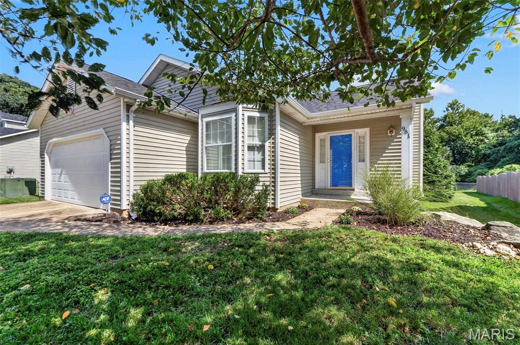 Dougherty Ferry Woods One - Residential