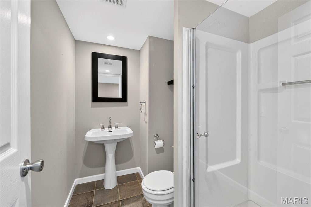 Dougherty Ferry Woods One - Residential
