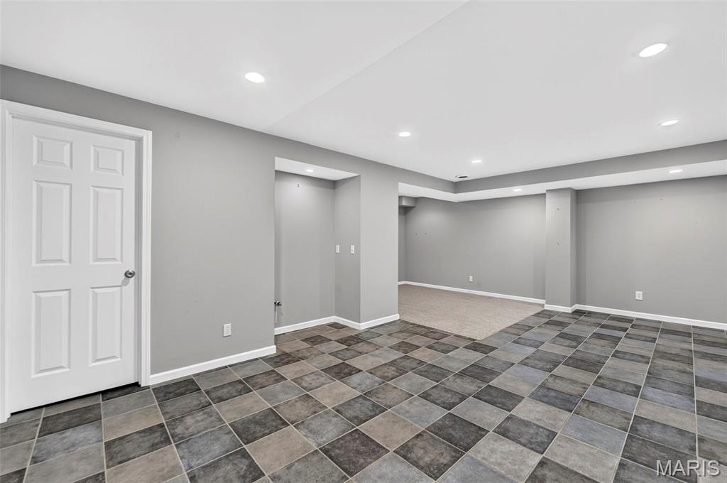 Dougherty Ferry Woods One - Residential