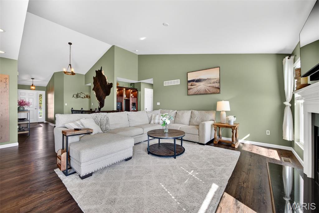 Adelhardt Crooked Crk Estates 02 - Residential