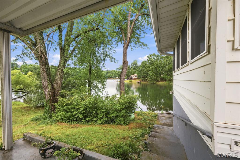 Potosi Lake - Residential