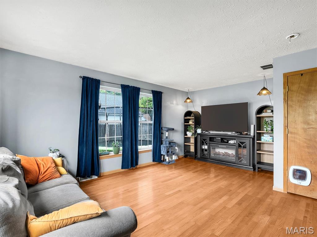 Robertsville - Residential