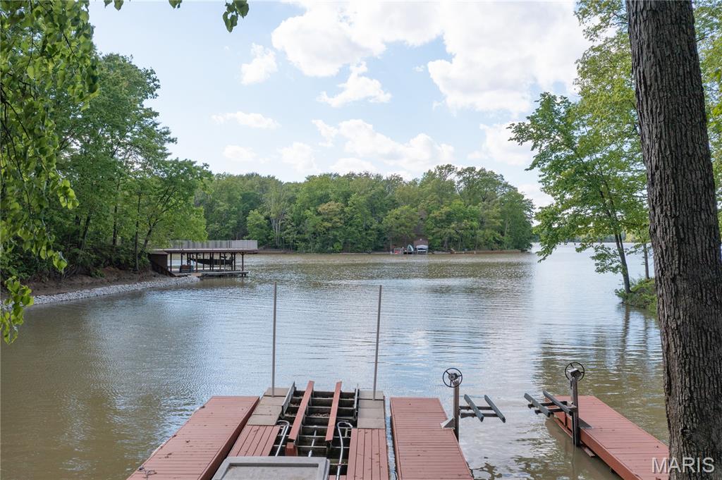 Vandalia Lake 3rd - Residential