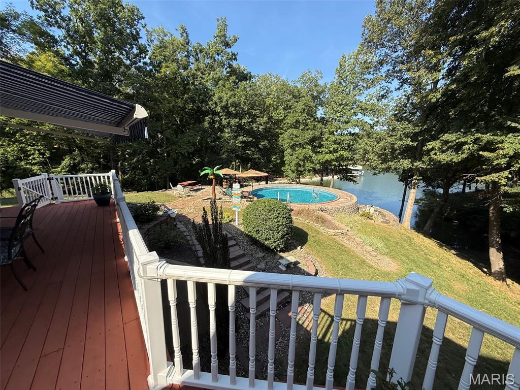 Vandalia Lake 3rd - Residential