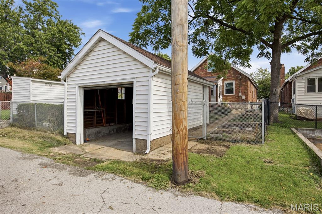 Watson Terrace - Residential