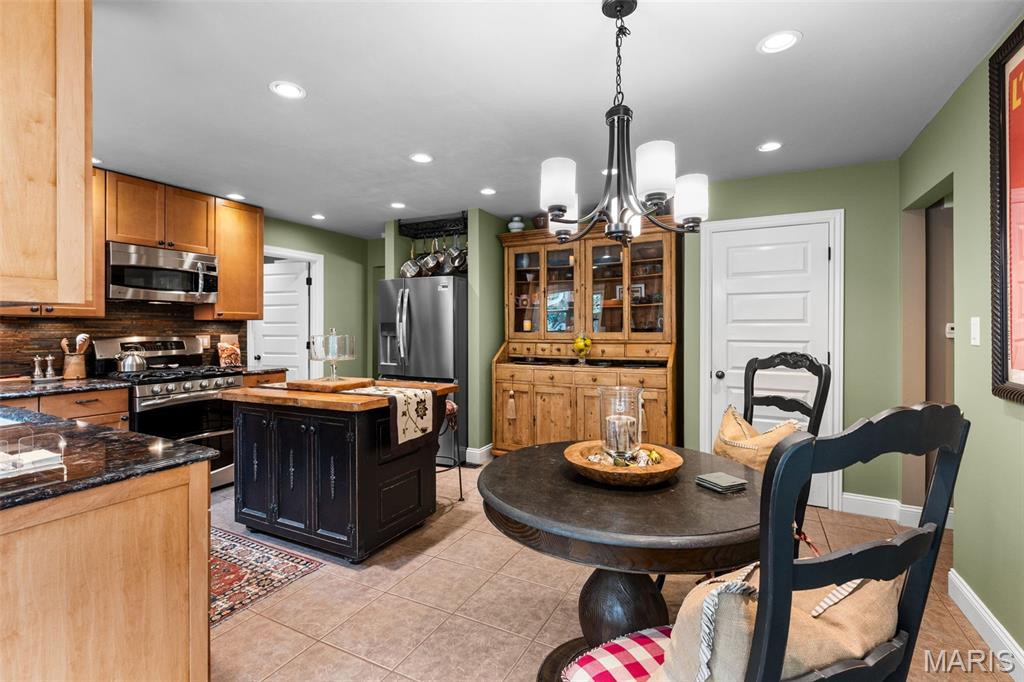 Claymont Lake Estates 2 Sec Of - Residential