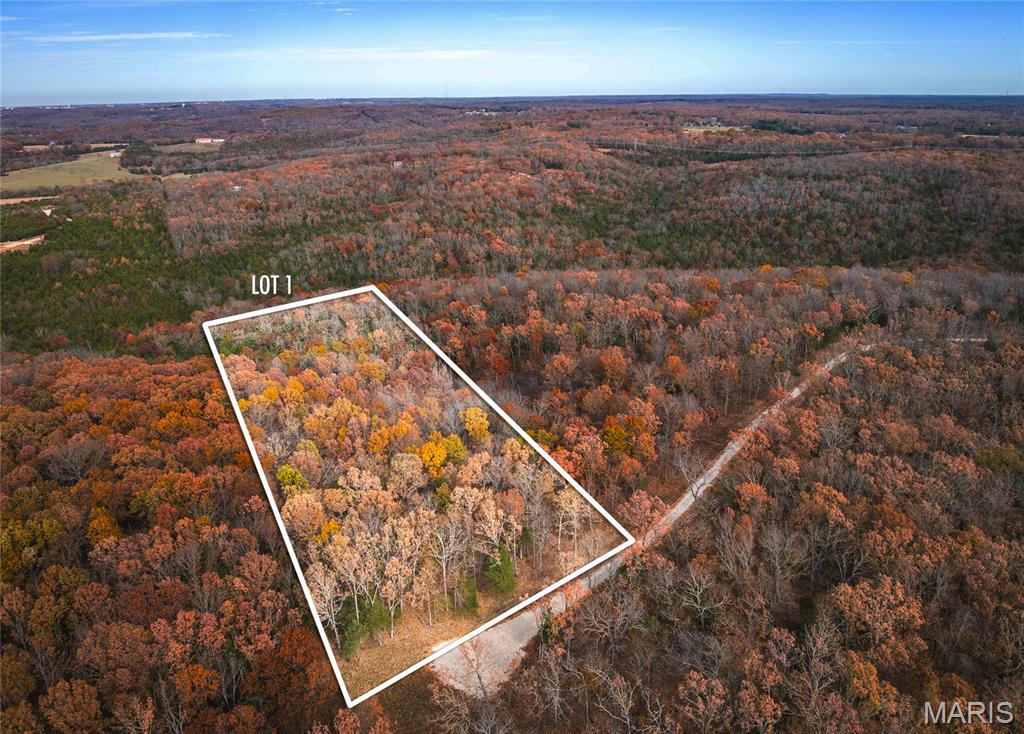 WELCOME to Rolla's newest residential development, WHISPERING OAKS. Build your own custom home on anywhere from 5-8+ acres. These large residential lots feature woods, rolling hills with a breathtaking view, as well as privacy that is still conveniently located close to town!