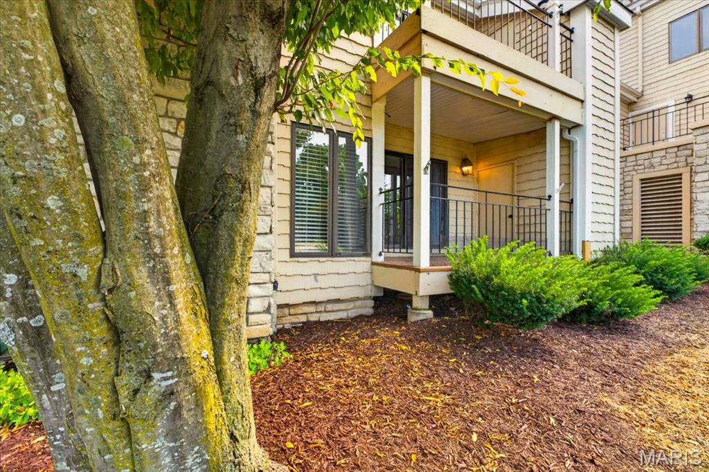 Lakeshore Knolls Condos #1 - Residential