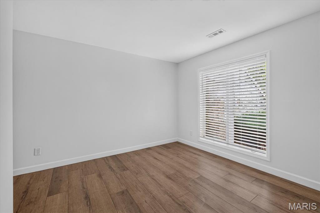 Lakeshore Knolls Condos #1 - Residential