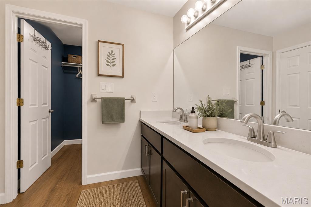 Lakeshore Knolls Condos #1 - Residential