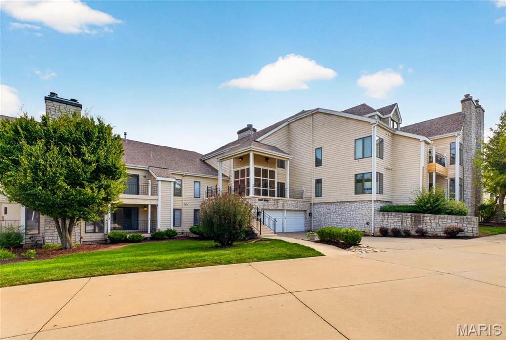 Lakeshore Knolls Condos #1 - Residential